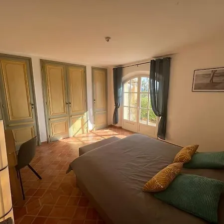 Villa Grande Avec Piscine Et Vue Panoramique