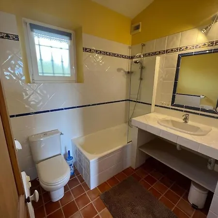 Grande Avec Piscine Et Vue Panoramique *
